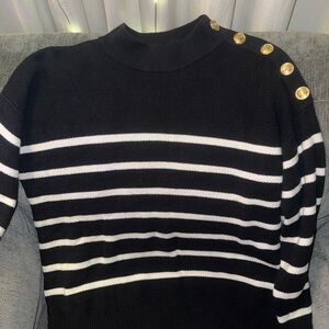 Nicole Miller Men's Black and White Crewneck Sweater